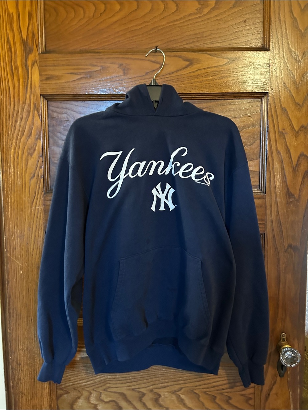 NY Yankees VF image where Inc. MLBP Navy hoodie size medium.